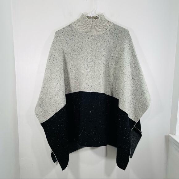 Ann Taylor Sweaters - Ann Taylor Gray Black Speckled Turtleneck Sweater Poncho XS Small